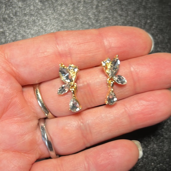 3/$25 Rhinestone Drop Earrings - Picture 1 of 5